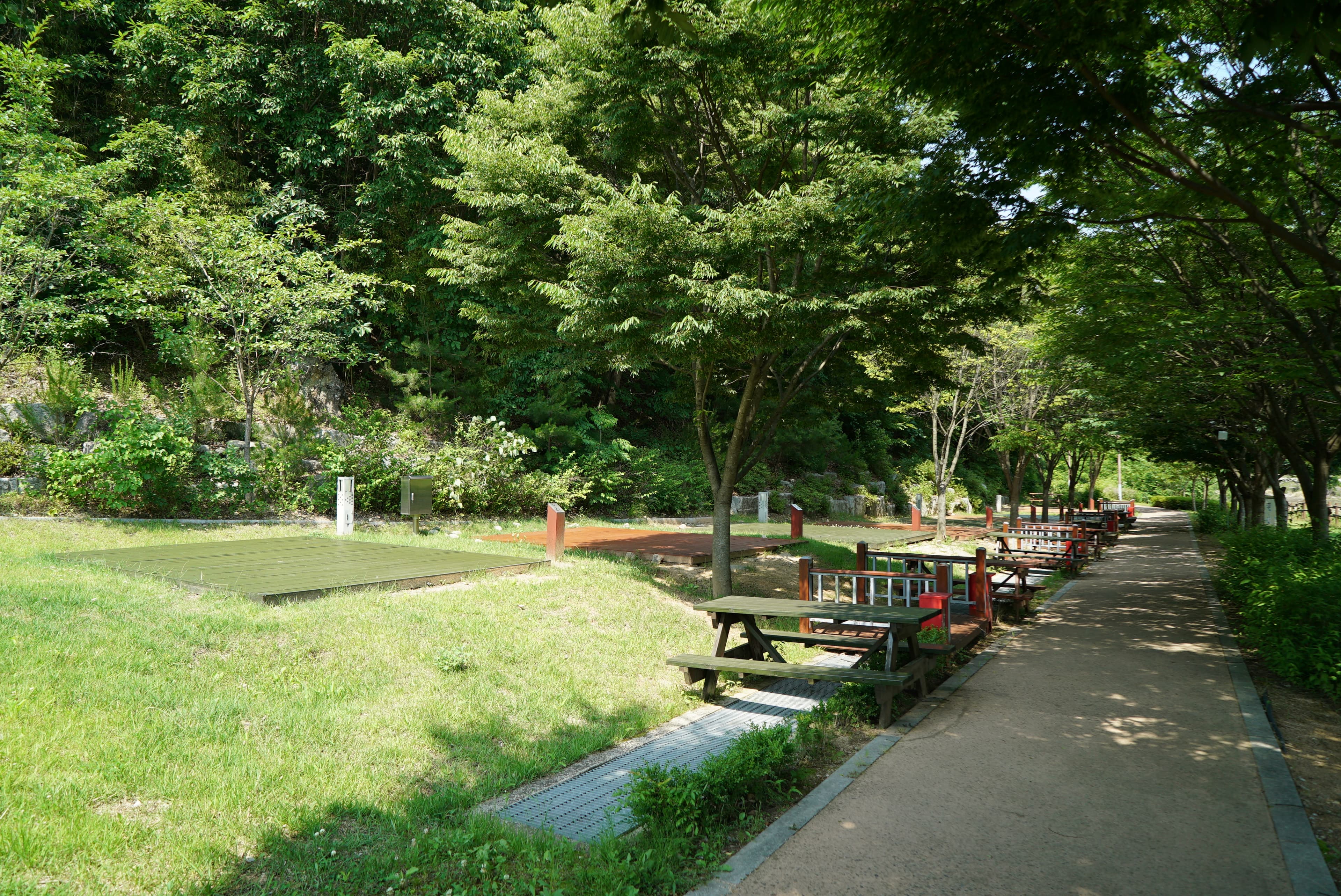 증산수도계곡캠핑장 사진 20