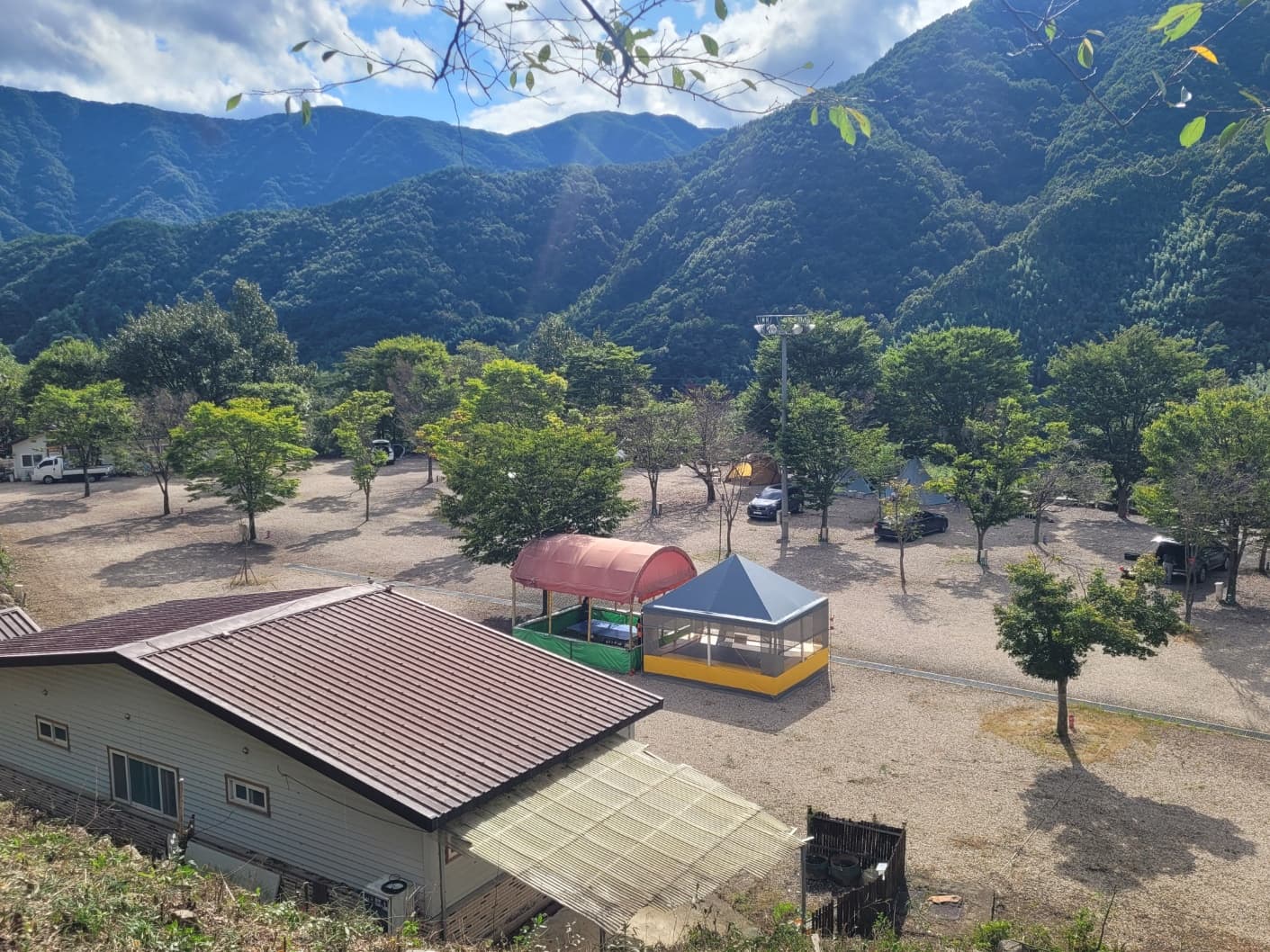 지리산 당근 오토캠핑장 사진 12
